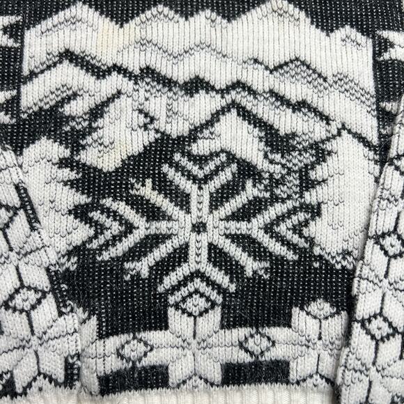 Vintage 70s Grand Knitwear Fair Isles Mountain Ski Sweater Collared Black White - Picture 4 of 7